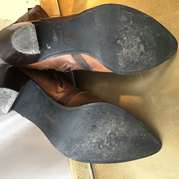 Boots - Picture 8 of 8